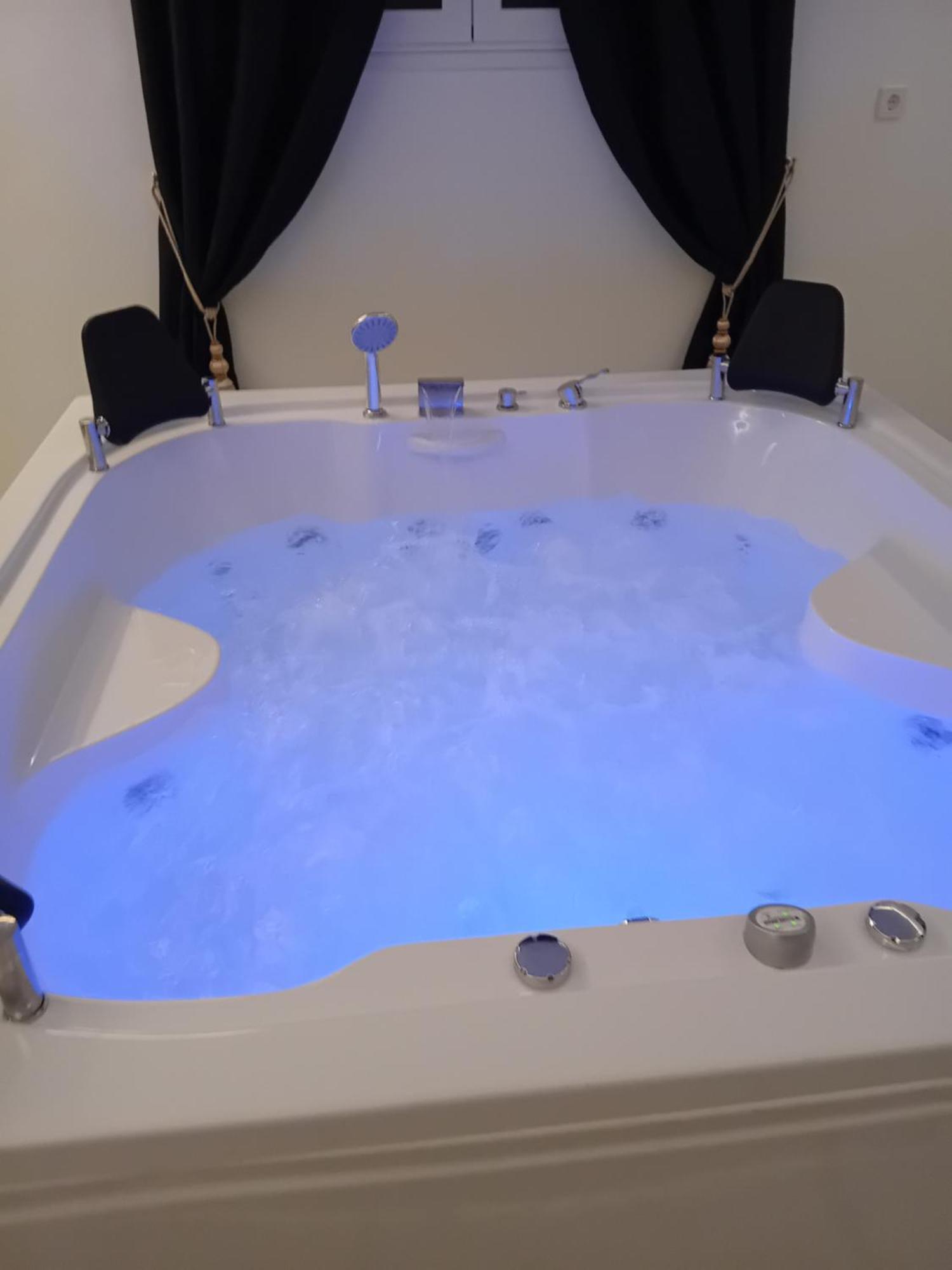 Meteora Grande Luxury Suite & Spa Villa Kalampáka Ngoại thất bức ảnh