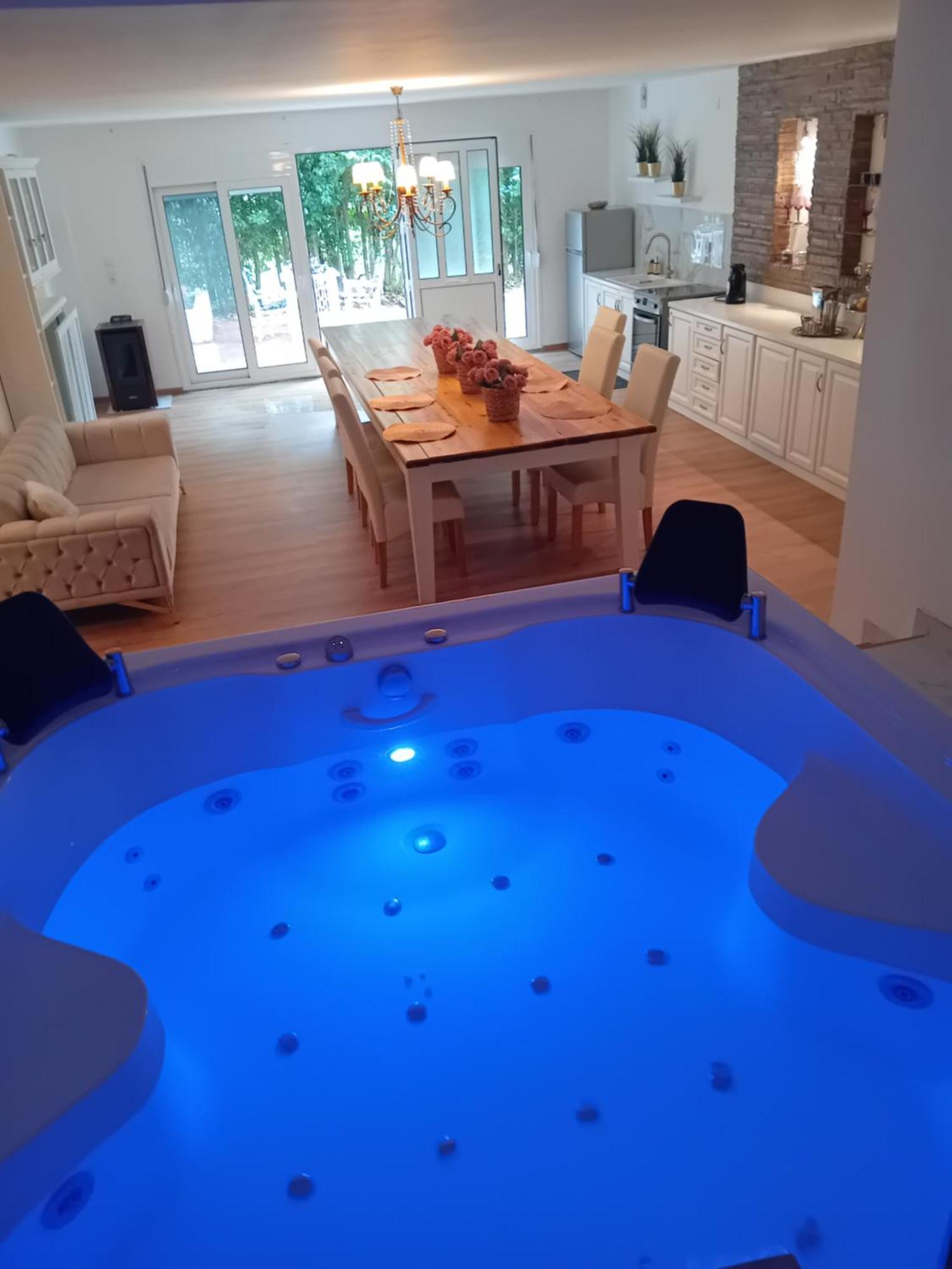 Meteora Grande Luxury Suite & Spa Villa Kalampáka Ngoại thất bức ảnh